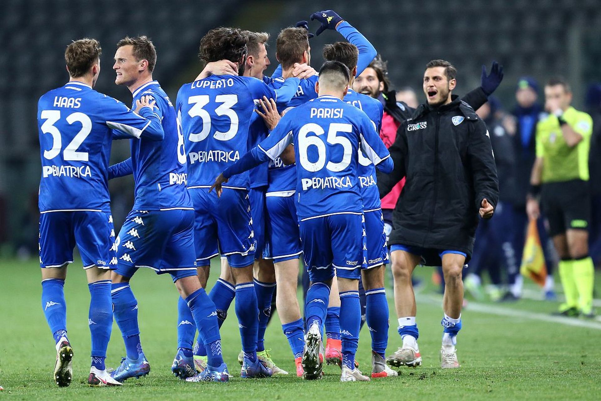 球隊將展開 球隊將展開